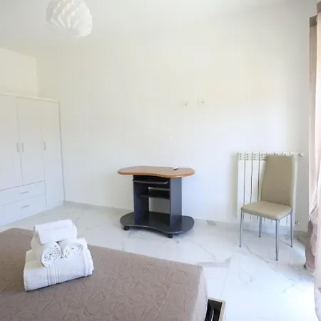 Clara Apartamento Parghelia